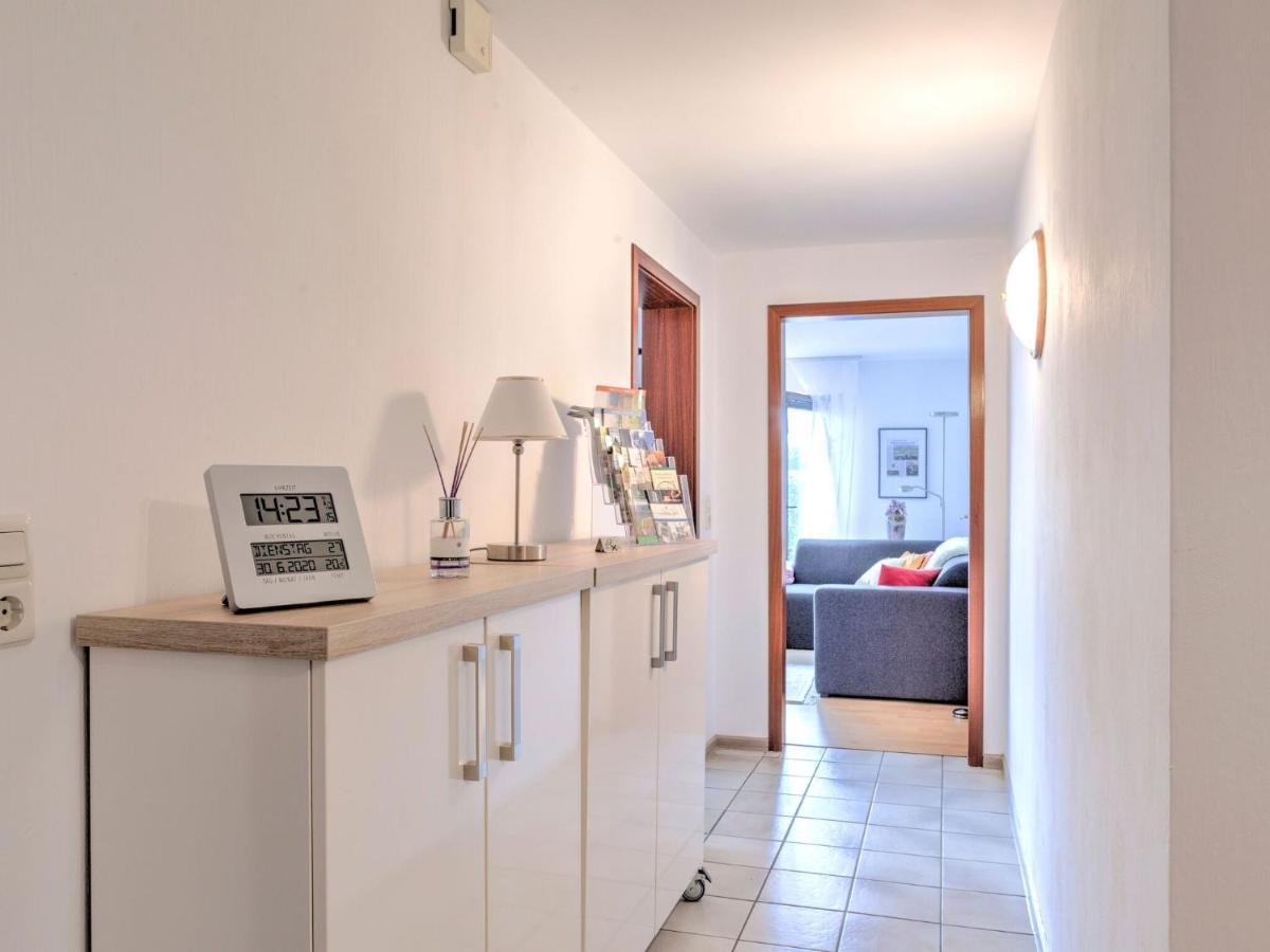Apartamento Sunny Flat In Bad Driburg With Garden Exterior foto