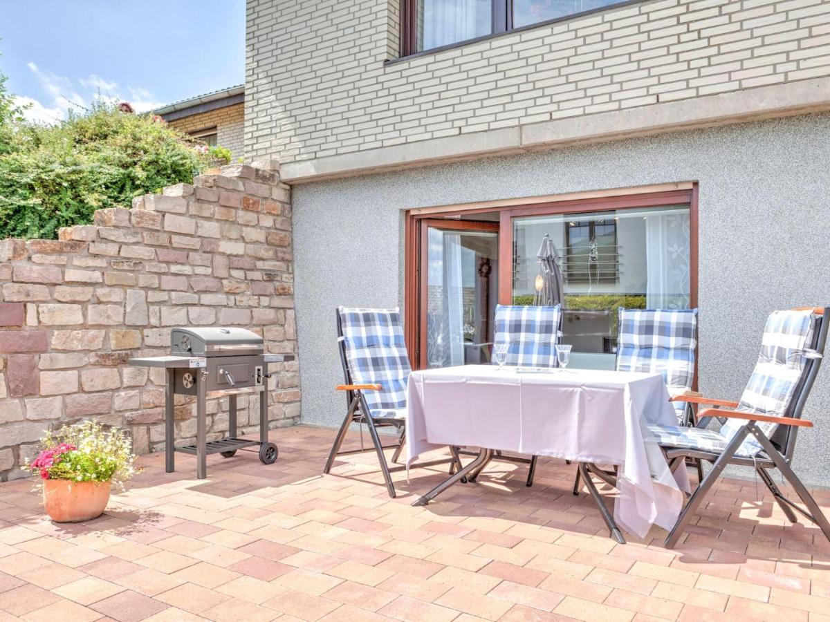 Apartamento Sunny Flat In Bad Driburg With Garden Exterior foto
