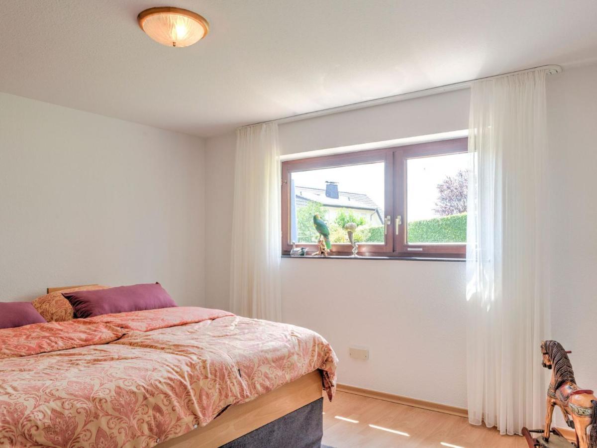Apartamento Sunny Flat In Bad Driburg With Garden Exterior foto