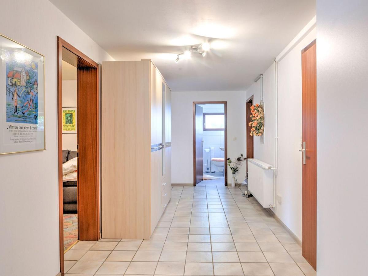 Apartamento Sunny Flat In Bad Driburg With Garden Habitación foto