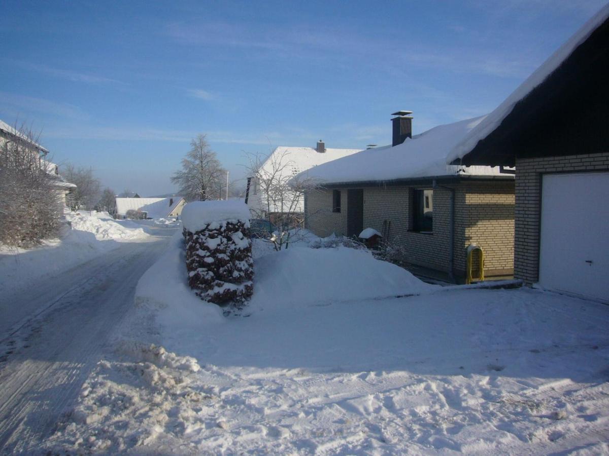 Apartamento Sunny Flat In Bad Driburg With Garden Exterior foto